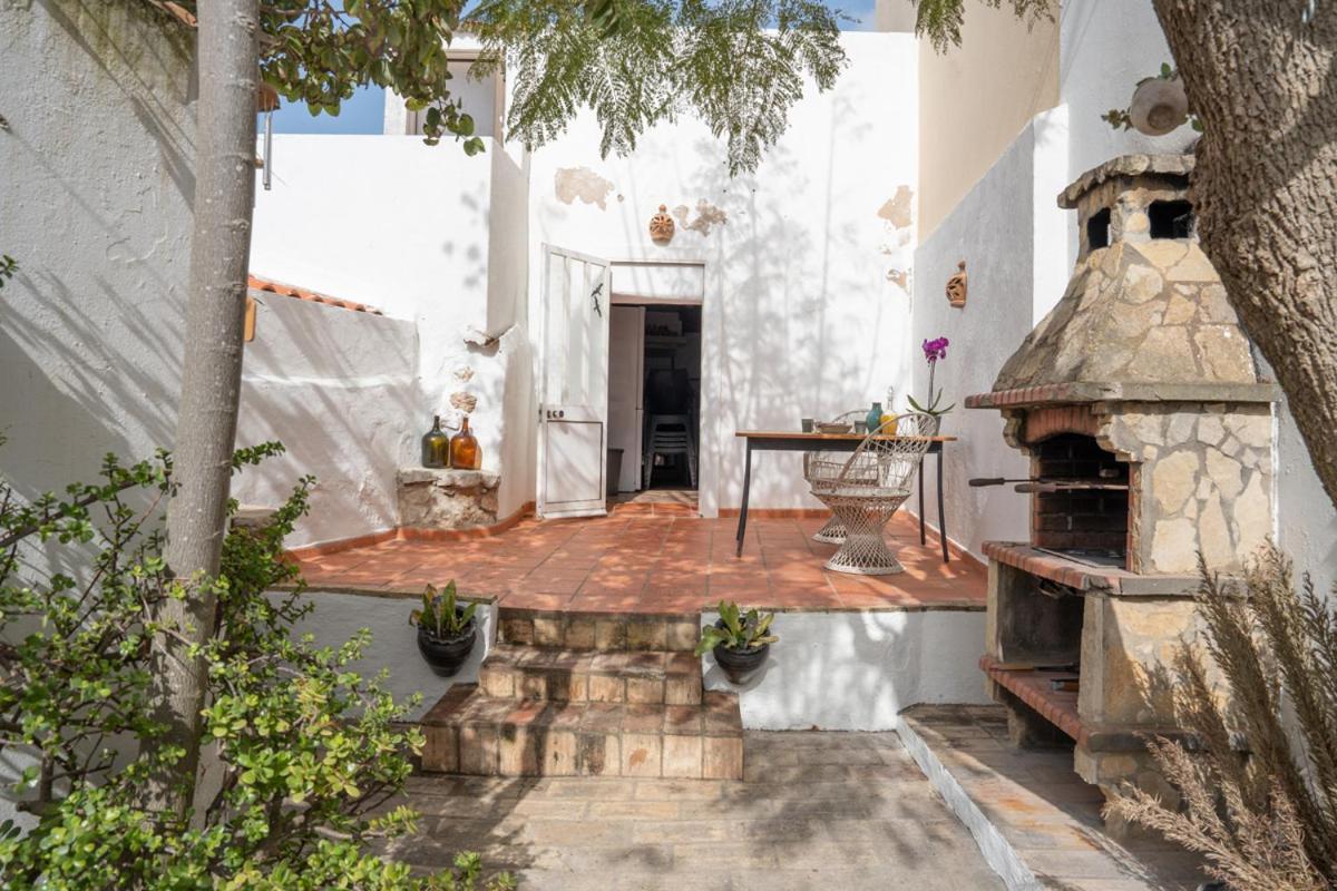 Casa Carina Espiche Bed & Breakfast Ngoại thất bức ảnh